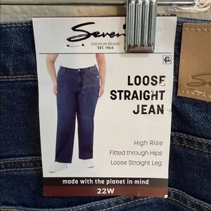 NWT Size 22W Seven7 Loose Straight Jean